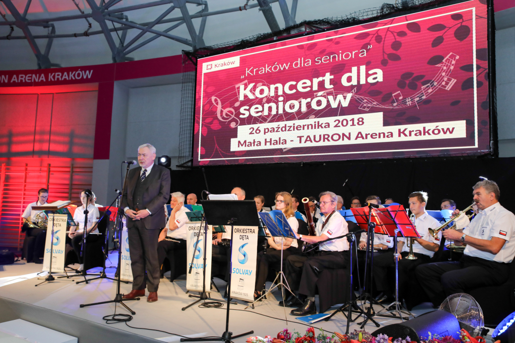 bs_krpl_20181026_img_2593.jpg-Koncert,Tauron Arena Kraków,Seniorzy, Majchrowski  Autor: B. Świerzowski