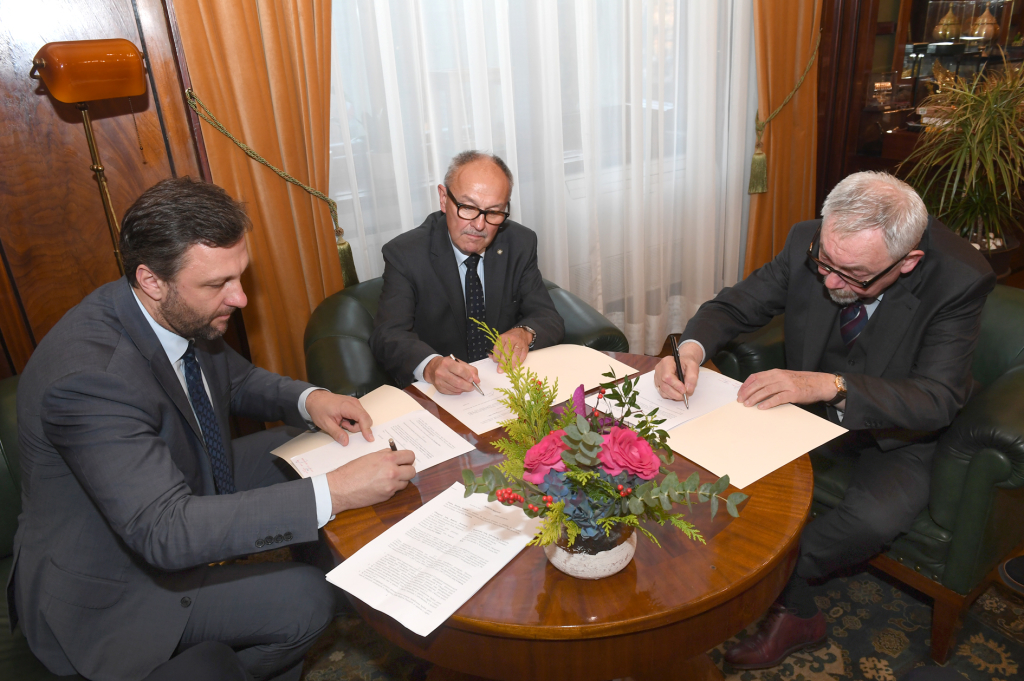 dsc_7993.jpg-Okręgową Izbą Radców Prawnych  Autor: W. Majka