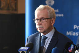 dsc_8205.jpg-Briefing prasowy nt. zmian kadrowych