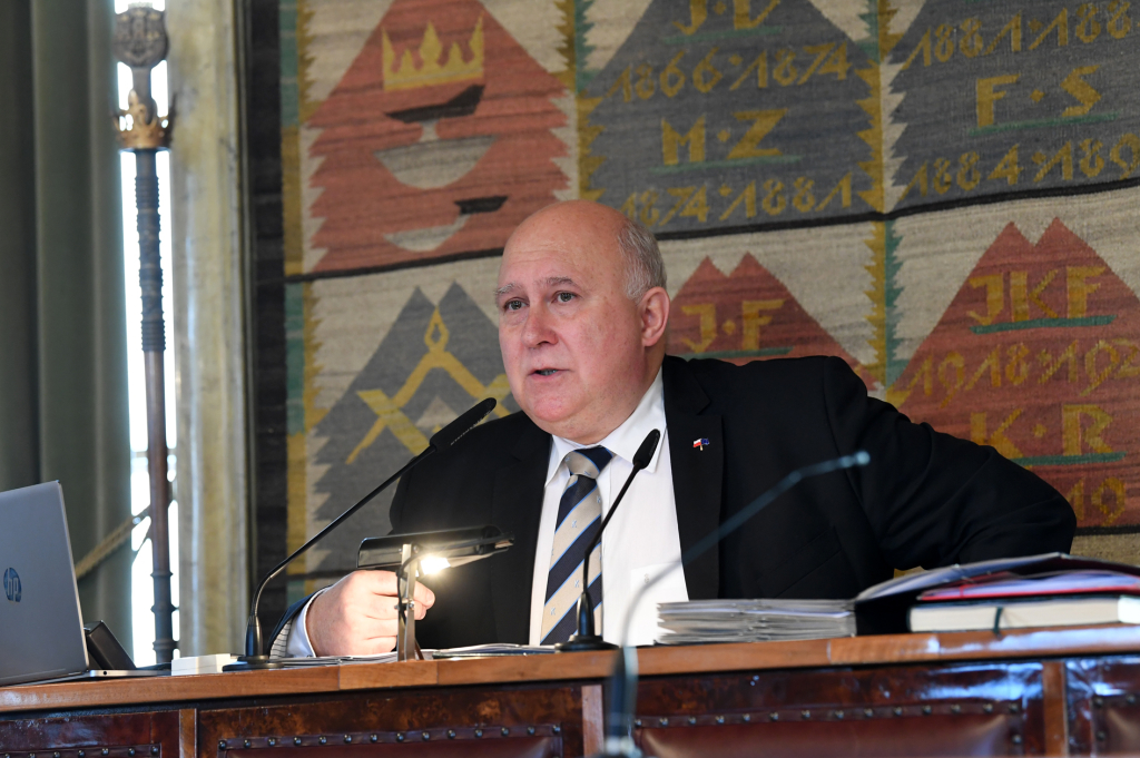 dsc_8291 copy.jpg-Ostatnia sesja RMK VII kadencji  Autor: W. Majka