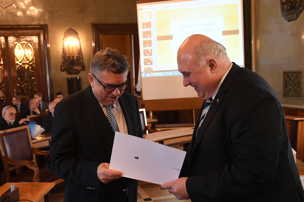 dsc_8338 copy.jpg-Ostatnia sesja RMK VII kadencji  Autor: W. Majka