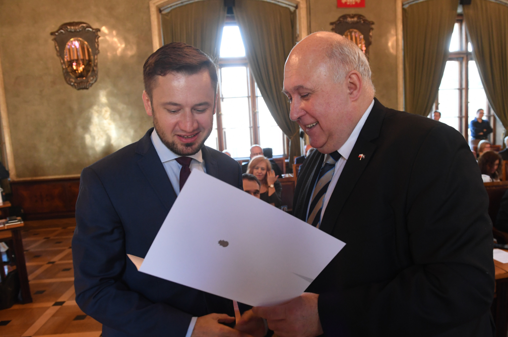 dsc_8366 copy.jpg-Ostatnia sesja RMK VII kadencji  Autor: W. Majka