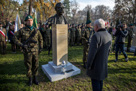 bs-listopada 10, 2018-img_7054.jpg-Niepodległość,Park Jordana,Majchrowski,