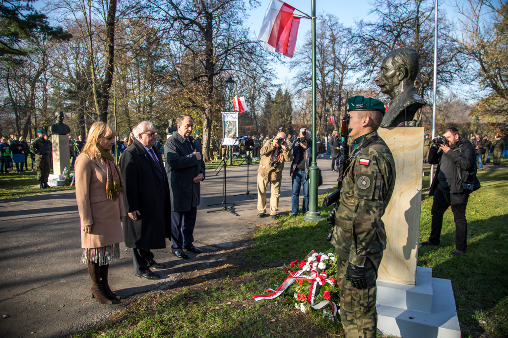 bs-listopada 10, 2018-img_7096.jpg-Niepodległość,Park Jordana,Majchrowski,  Autor: B. Świerzowski