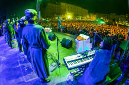 bs-listopada 11, 2018-img_7350.jpg-Lekcja Śpiewania,Niepodległość,100,Majchrowski,Rynek Główny