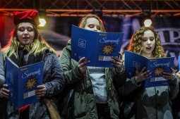 bs-listopada 11, 2018-img_7462.jpg-Lekcja Śpiewania,Niepodległość,100,Majchrowski,Rynek Główny