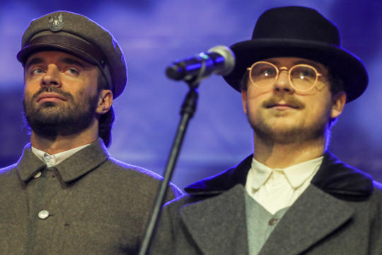 bs-listopada 11, 2018-img_7548.jpg-Lekcja Śpiewania,Niepodległość,100,Majchrowski,Rynek Główny