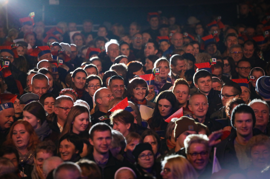 bs-listopada 11, 2018-img_7587.jpg-Lekcja Śpiewania,Niepodległość,100,Majchrowski,Rynek Główny  Autor: B. Świerzowski