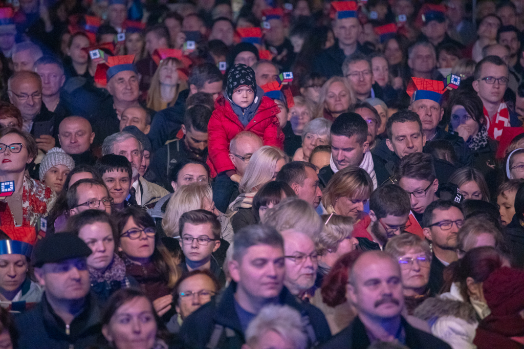 bs-listopada 11, 2018-img_7604.jpg-Lekcja Śpiewania,Niepodległość,100,Majchrowski,Rynek Główny  Autor: B. Świerzowski