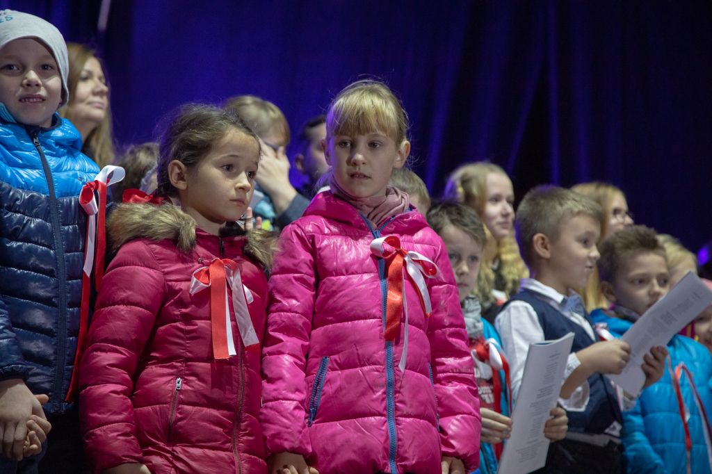 bs-listopada 11, 2018-img_7669.jpg-Lekcja Śpiewania,Niepodległość,100,Majchrowski,Rynek Główny  Autor: B. Świerzowski