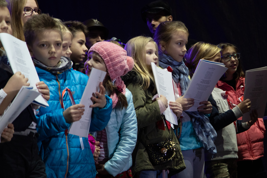 bs-listopada 11, 2018-img_7674.jpg-Lekcja Śpiewania,Niepodległość,100,Majchrowski,Rynek Główny  Autor: B. Świerzowski