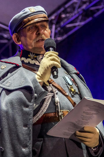 bs-listopada 11, 2018-img_7707.jpg-Lekcja Śpiewania,Niepodległość,100,Majchrowski,Rynek Główny