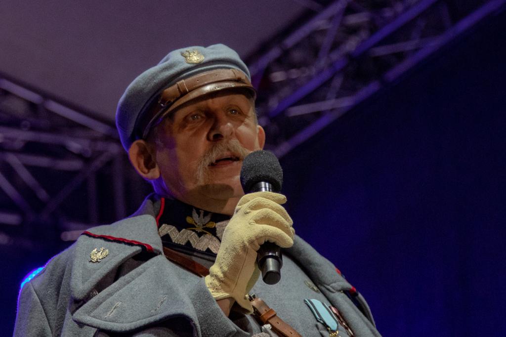 bs-listopada 11, 2018-img_7709.jpg-Lekcja Śpiewania,Niepodległość,100,Majchrowski,Rynek Główny  Autor: B. Świerzowski