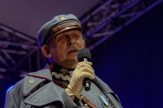 bs-listopada 11, 2018-img_7709.jpg-Lekcja Śpiewania,Niepodległość,100,Majchrowski,Rynek Główny