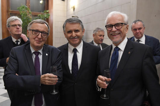 dsc_9221 copy.jpg-200-lecia ASP