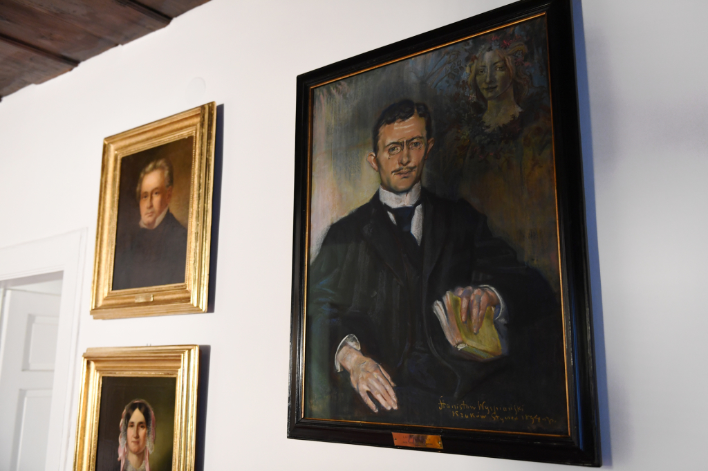 dsc_9613.jpg-osadzenie chochoła  Autor: W. Majka