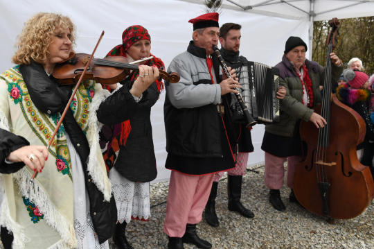 dsc_9621.jpg-osadzenie chochoła