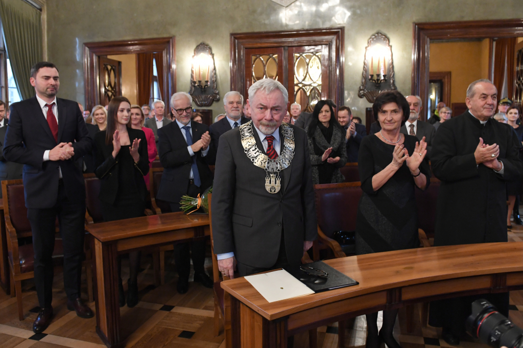 dsc_0119 copy copy.jpg-ślubowanie Prezydenta  Autor: W. Majka