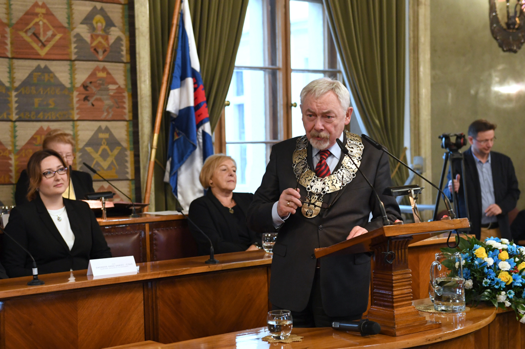 dsc_0196 copy.jpg-ślubowanie Prezydenta  Autor: W. Majka