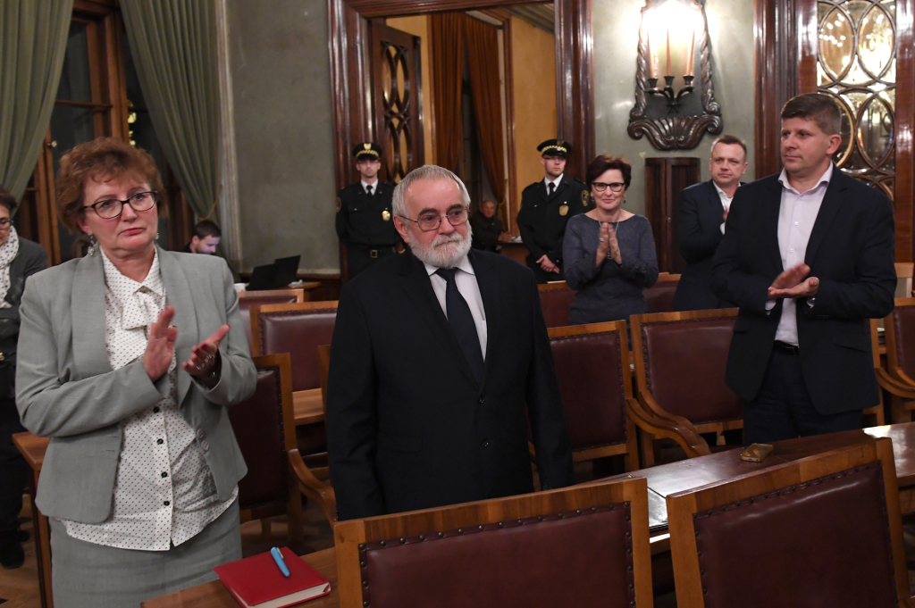 dsc_0693.jpg-zmiana na stanowisku Skarbnika Miasta Krakowa  Autor: W. Majka