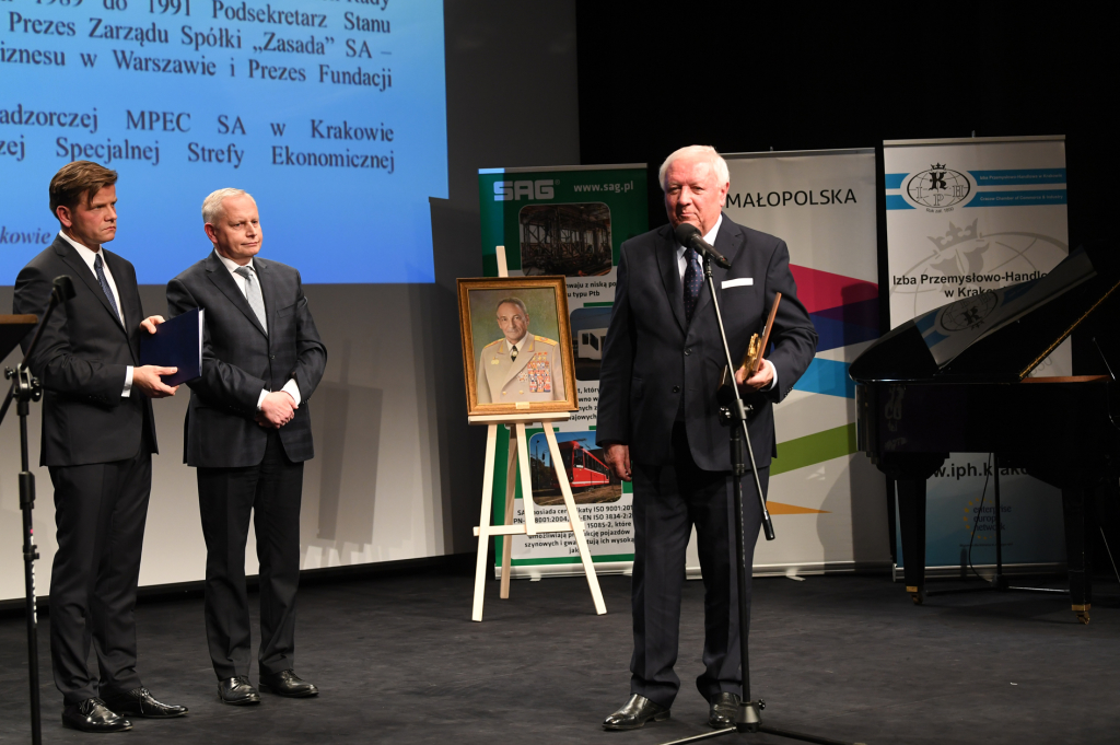 dsc_1109 copy.jpg-Jubileusz 168-lecia powstania IPH  Autor: W. Majka