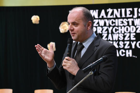 dsc_1441 copy.jpg-kompleksu sportowego przy Szkole Podstawowej nr 111