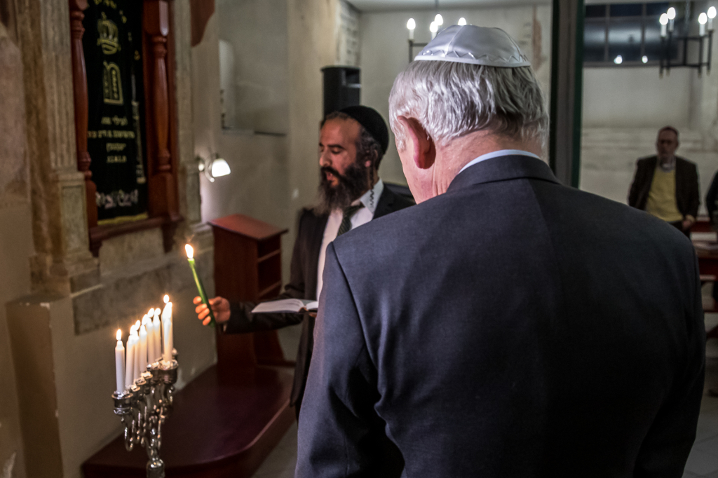 bs-grudnia 09, 2018-img_1942.jpg-Chanuka,Synagoga kupa,Majchrowski,Święto  Autor: B. Świerzowski