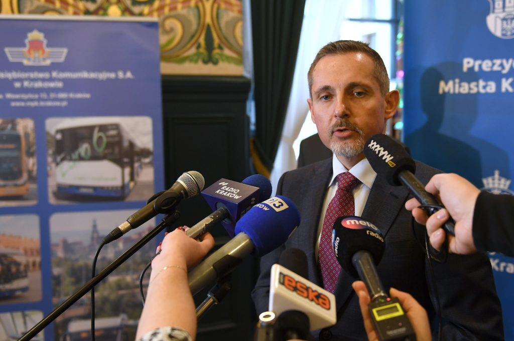 dsc_2923 copy.jpg-nowych tramwajów  Autor: W. Majka