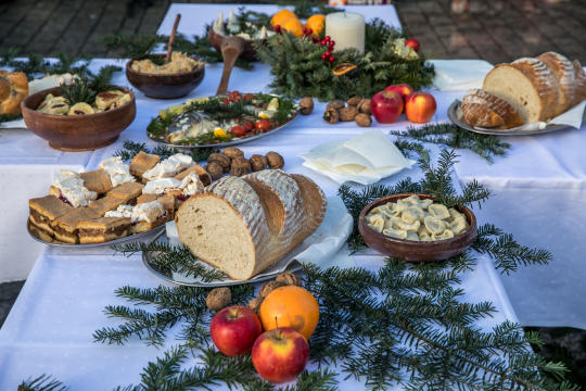 bs_kr_pl181216_4375.jpg-Wigilia,Bezdomni,Jan Kościuszko,Majchrowski,Rynek Główny