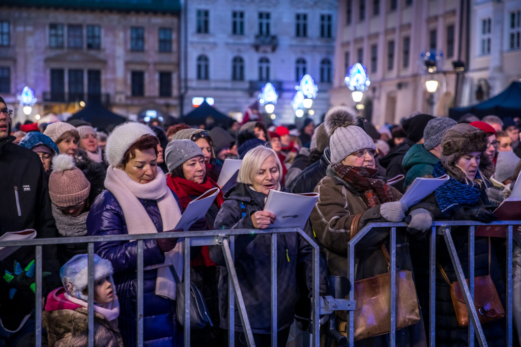 bs-grudnia 16, 2018-img_4581.jpg-Kolędy,Lekcja Śpiewania,Mały Rynek , Domański  Autor: B. Świerzowski