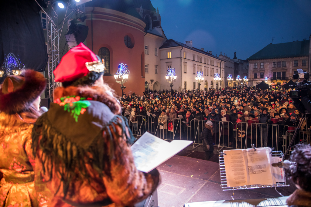 bs-grudnia 16, 2018-img_4609.jpg-Kolędy,Lekcja Śpiewania,Mały Rynek , Domański  Autor: B. Świerzowski