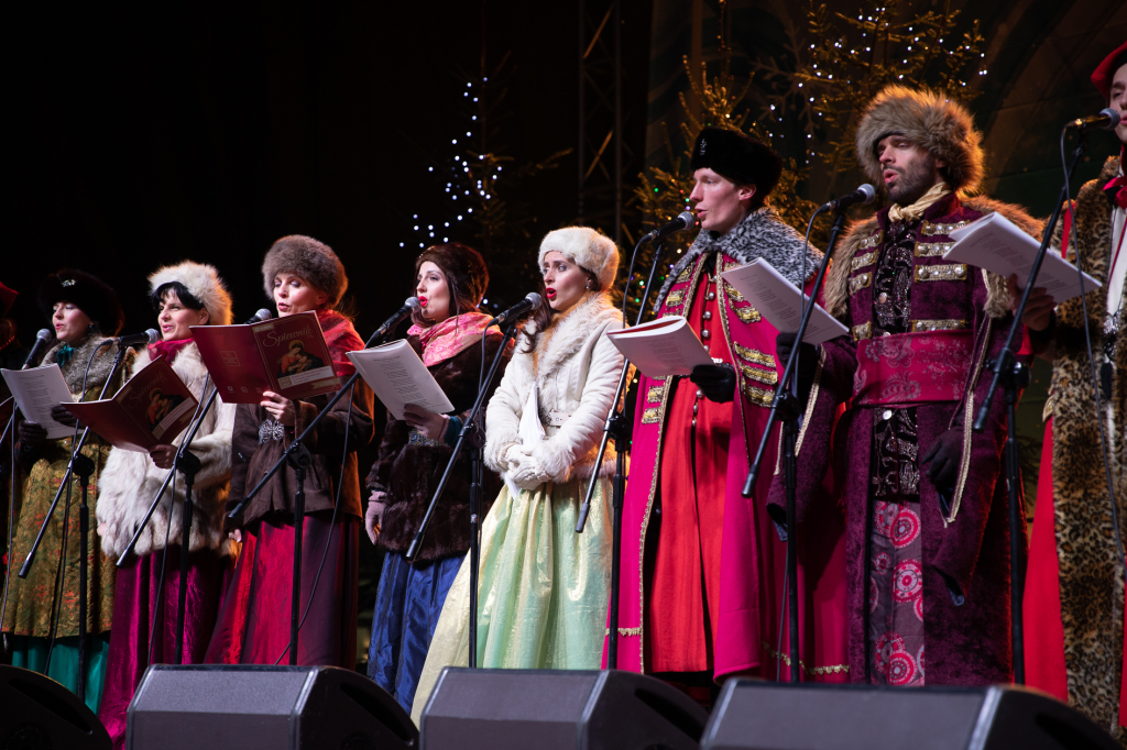 bs-grudnia 16, 2018-img_4777.jpg-Kolędy,Lekcja Śpiewania,Mały Rynek , Domański  Autor: B. Świerzowski