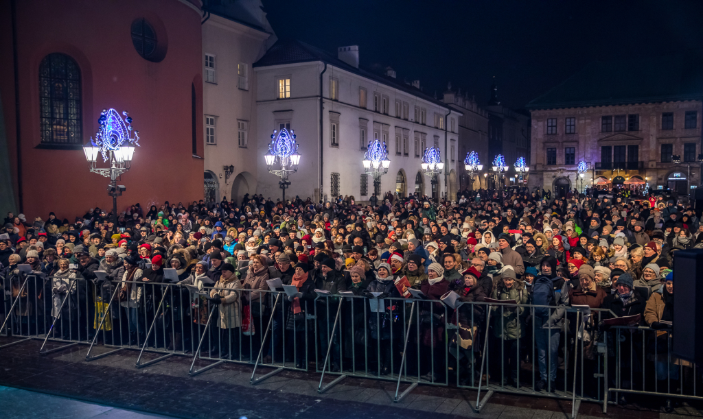 bs-grudnia 16, 2018-img_4809.jpg-Kolędy,Lekcja Śpiewania,Mały Rynek , Domański  Autor: B. Świerzowski