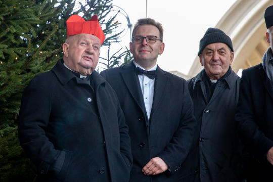 bs_181223_5955.jpg-Opłatek,życzenia,Majchrowski