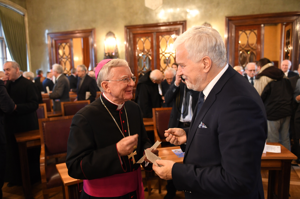 dsc_5894 copy.jpg-Opłatek Stowarzyszenia Gmin i Powiatów Małopolski  Autor: W. Majka