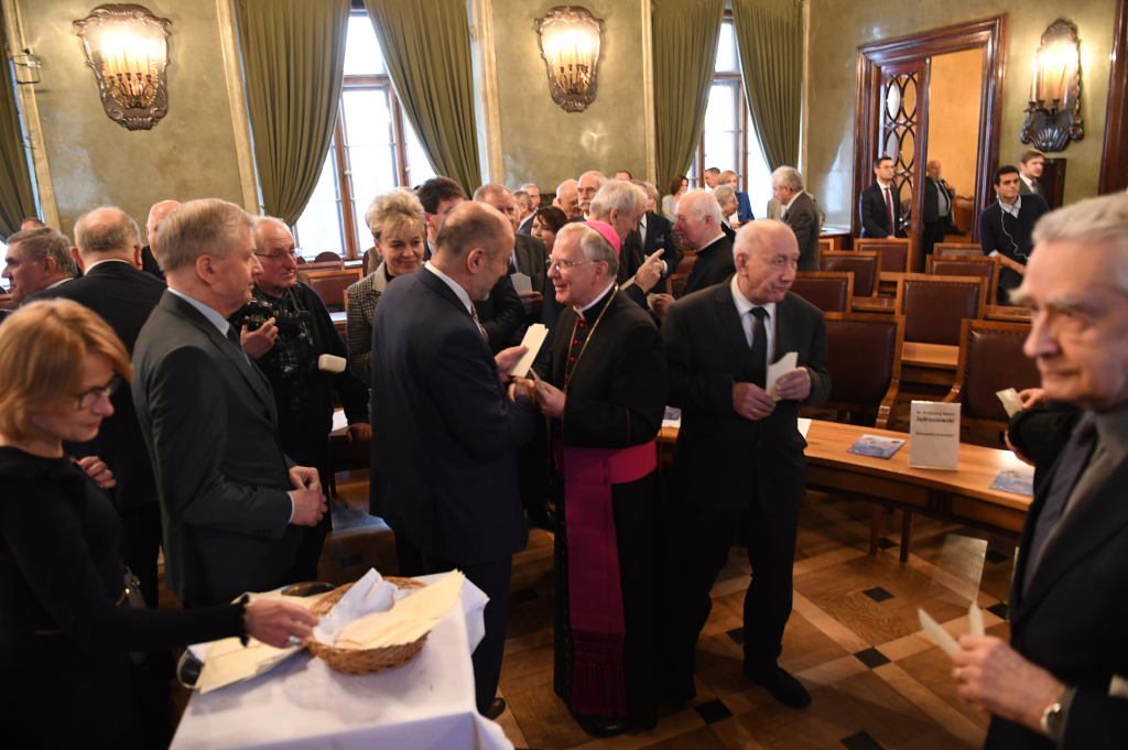 dsc_5921 copy.jpg-Opłatek Stowarzyszenia Gmin i Powiatów Małopolski  Autor: W. Majka