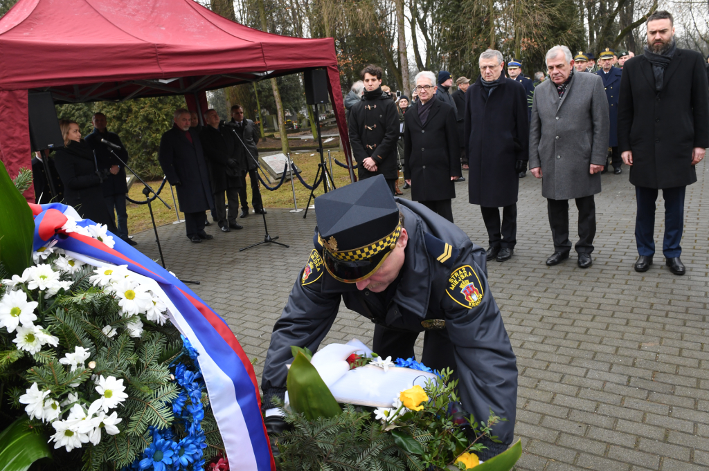 dsc_7327 copy.jpg-okupacji hitlerowskiej w Krakowie  Autor: W. Majka