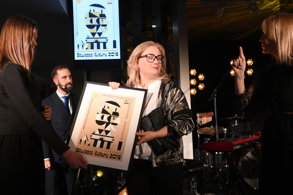 dsc_9217 copy.jpg-„Dźwigacze kultury”  Autor: W. Majka