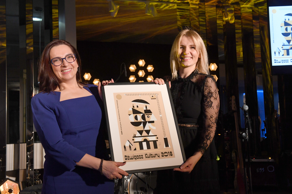 dsc_9254 copy.jpg-„Dźwigacze kultury”  Autor: W. Majka