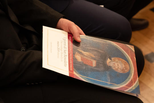 bs_190301_1731.jpg-delegacja,Włosi , Św. Benedykt