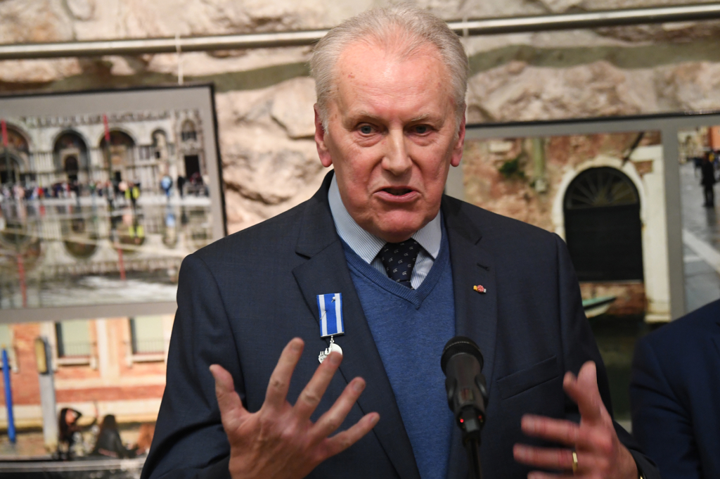 dsc_1802 copy.jpg-Wernisaż wystawy prof. Piotra Sztompki pt. „Pocztówki z Włoch”  Autor: W. Majka