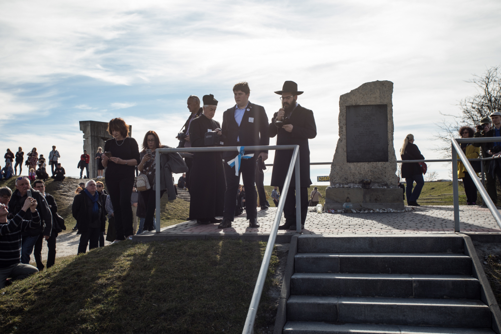 jg_190317_oto_0110.jpg-76 Marsz Pamięci,Kośmider,Uroczystośći  Autor: B. Świerzowski