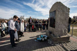 jg_190317_oto_0143.jpg-76 Marsz Pamięci,Kośmider,Uroczystośći