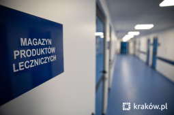 bs_190318_3165.jpg-Nowa ginekologia i apteka w „Żeromskim”