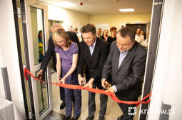 bs_190318_3211.jpg-Nowa ginekologia i apteka w „Żeromskim”