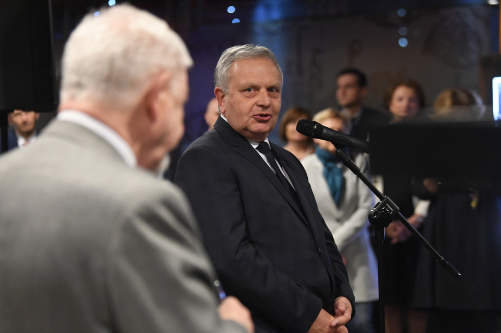 dsc_4217 copy.jpg-Profesorowie  Autor: W. Majka