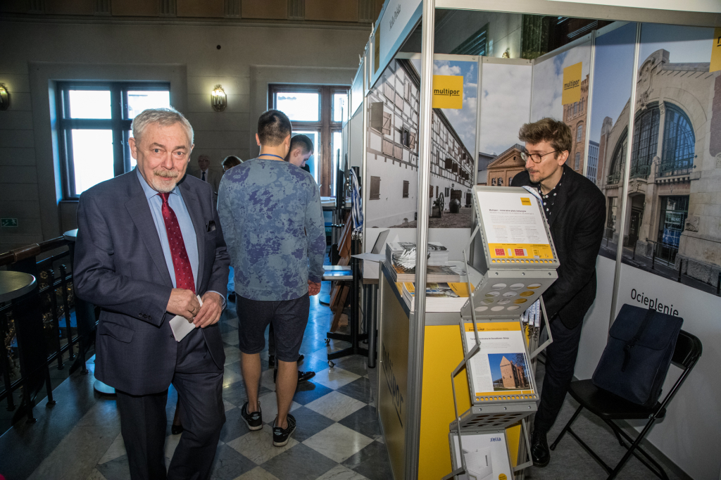 bs_190401_2514.jpg-EKIR,Majchrowski,Sala Obrad  Autor: B. Świerzowski