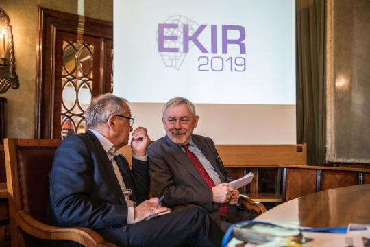 bs_190401_2516.jpg-EKIR,Majchrowski,Sala Obrad