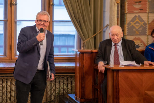 bs-kwietnia 06, 2019-img_4583.jpg-Vetulani, Konferencja,Kośmider,Sala Obrad,Festiwal Wolnej Myśli