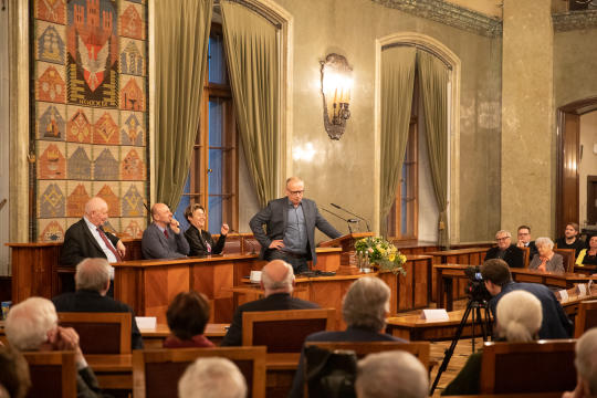 bs-kwietnia 06, 2019-img_4678.jpg-Vetulani, Konferencja,Kośmider,Sala Obrad,Festiwal Wolnej Myśli